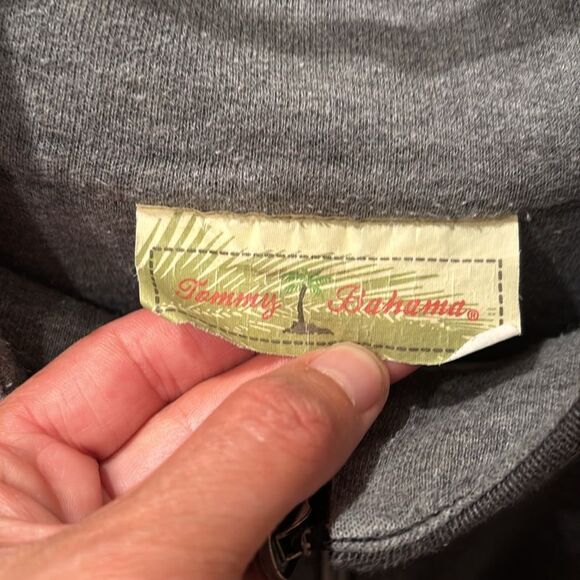 Tommy Bahamas men's grey zip pullover - Picture 4 of 6